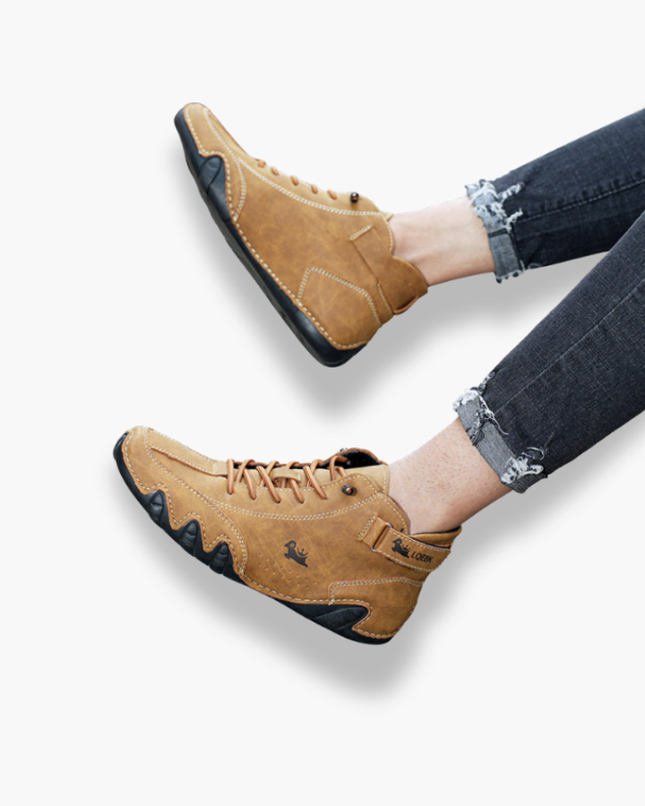 "Chaussures pieds nus homme imperméables, semelle antidérapante, design épuré, confortables pour nature et ville."
