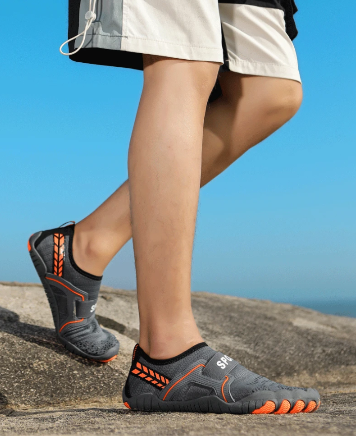 Chaussures pieds nus unisexes polyvalentes. Légères, respirantes, idéales pour sport, aquatiques, course, marche et plage.