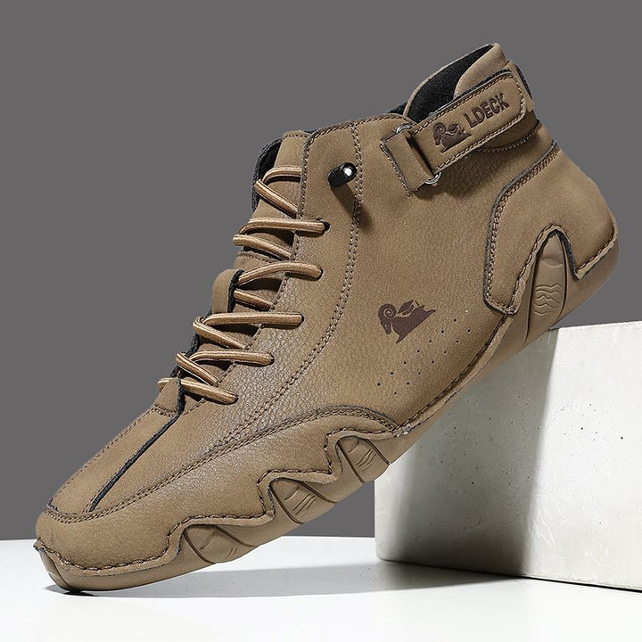 Adhérence supérieure des chaussures Wandara pieds nus unisexe, parfaites pour terrains variés et confort extérieur.