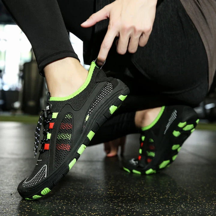 Semelle ultra-flexible des chaussures VitaSole, garantissant adhérence et protection pour sport.