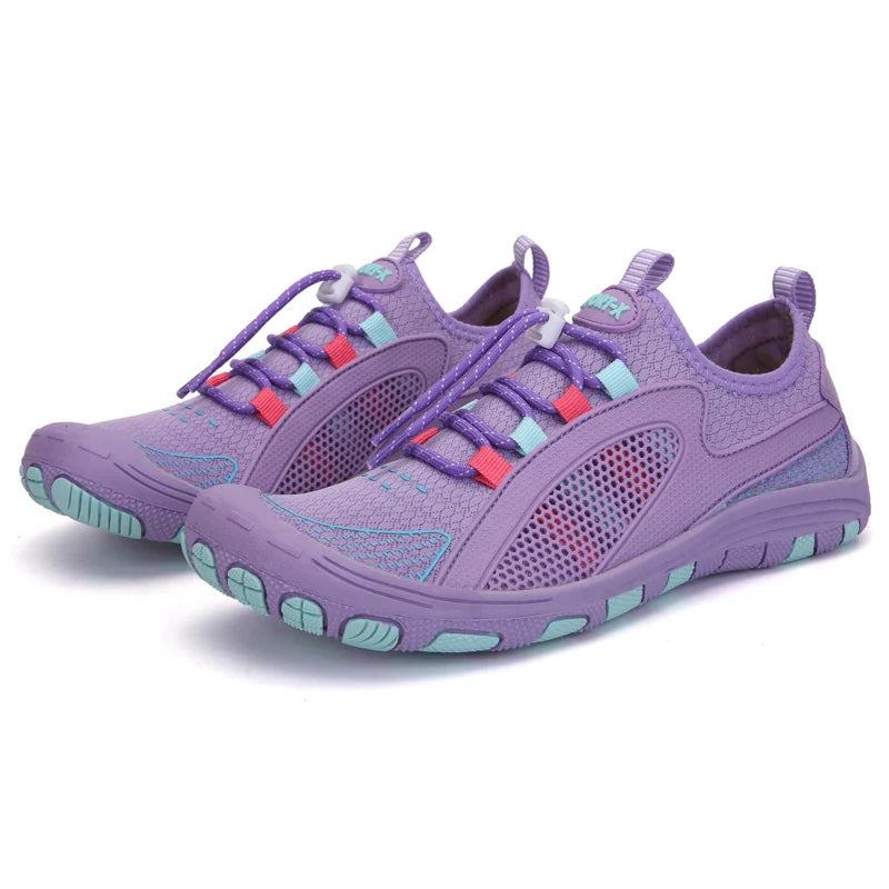 Profil bas des chaussures pieds nus VitaSole, conception légère et adaptable pour tout usage unisexe.