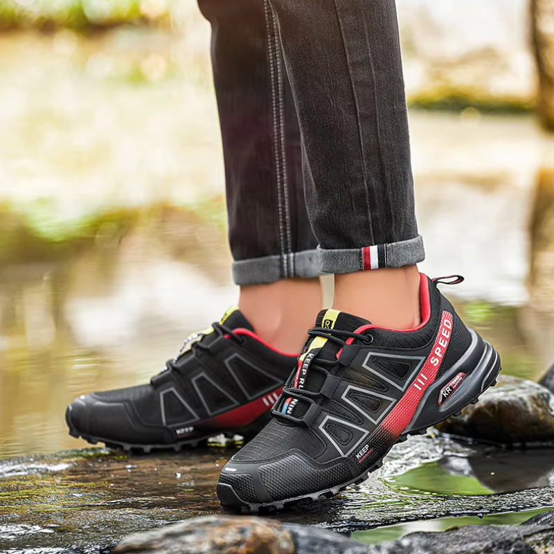 Chaussures randonnée homme, confort orthopédique, semelle antidérapante, adhérence parfaite.