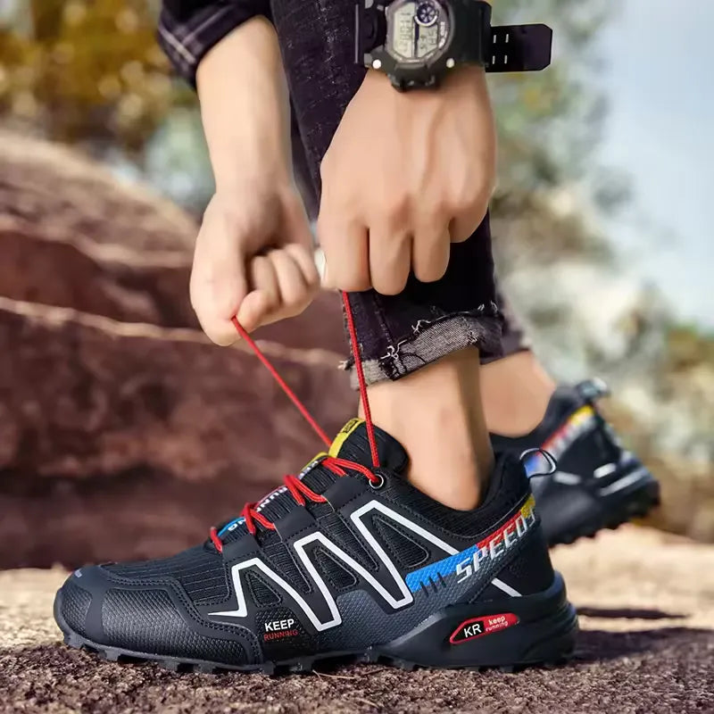 Chaussures randonnée homme, confort orthopédique, semelle antidérapante, adhérence parfaite.