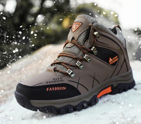 Chaussures randonnée homme, robustes et confortables.  Idéales pour la montagne.