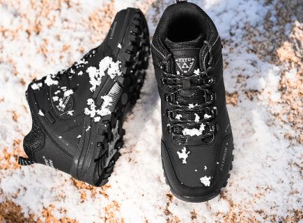 Chaussures randonnée homme, robustes et confortables.  Idéales pour la montagne.