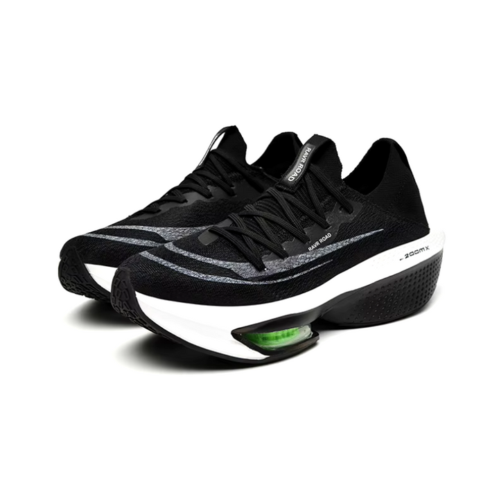 Chaussures running femme légères et respirantes. Design aéré, semelle amortissante pour course rapide et confortable.