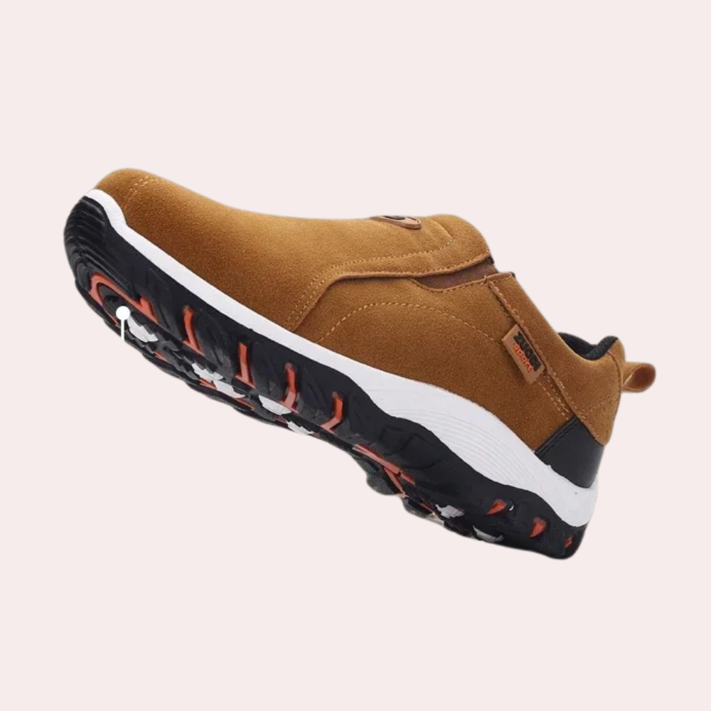 "Chaussures slip-on homme khaki élégantes avec semelles antidérapantes, design moderne pour confort et style"