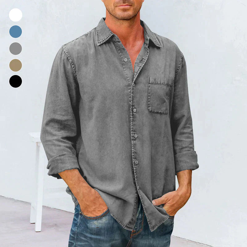 Chemise homme décontractée, boutonnée, coupe confortable, idéale pour un look intemporel et moderne.