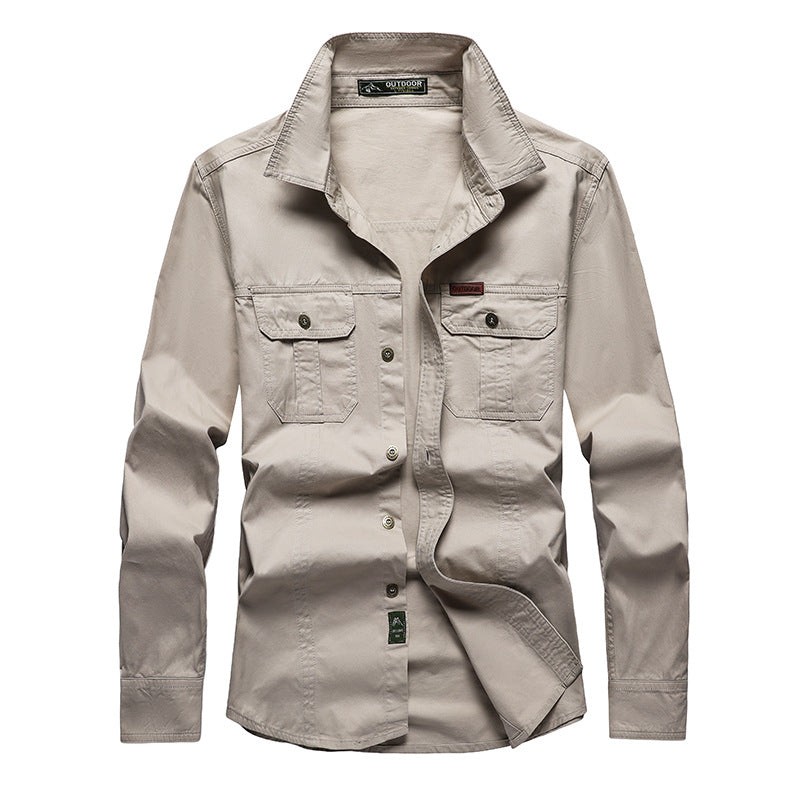 Chemise cargo homme à manches longues, design fonctionnel avec poches, parfaite pour un style décontracté durable.