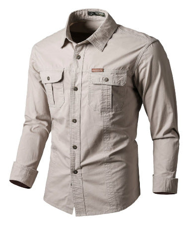 Chemise fonctionnelle homme à manches longues, polyvalente pour un usage décontracté ou comme vêtement de travail.