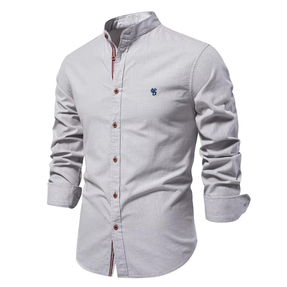 Chemise col Mao coton, élégante et moderne. Coupe ajustée,  détails soignés.  Parfait pour un look chic.
