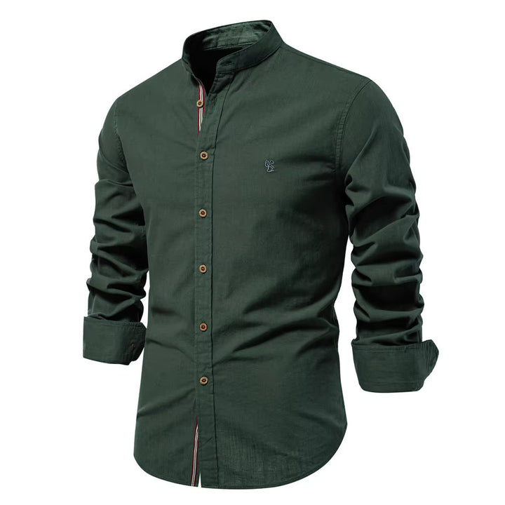 Chemise col Mao coton, élégante et moderne. Coupe ajustée,  détails soignés.  Parfait pour un look chic.