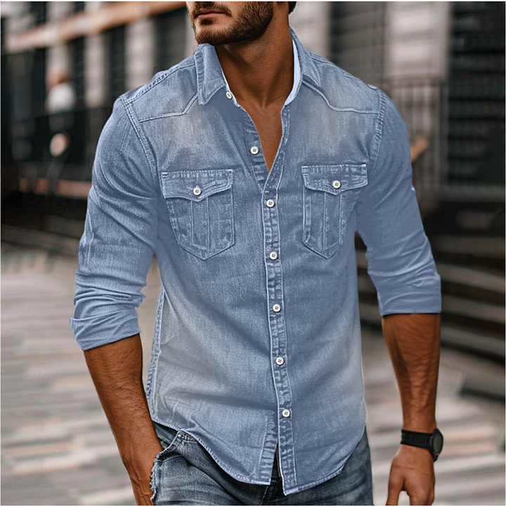 Chemise denim homme, coupe classique, poches poitrine, plusieurs couleurs.  Style décontracté et indémodable.