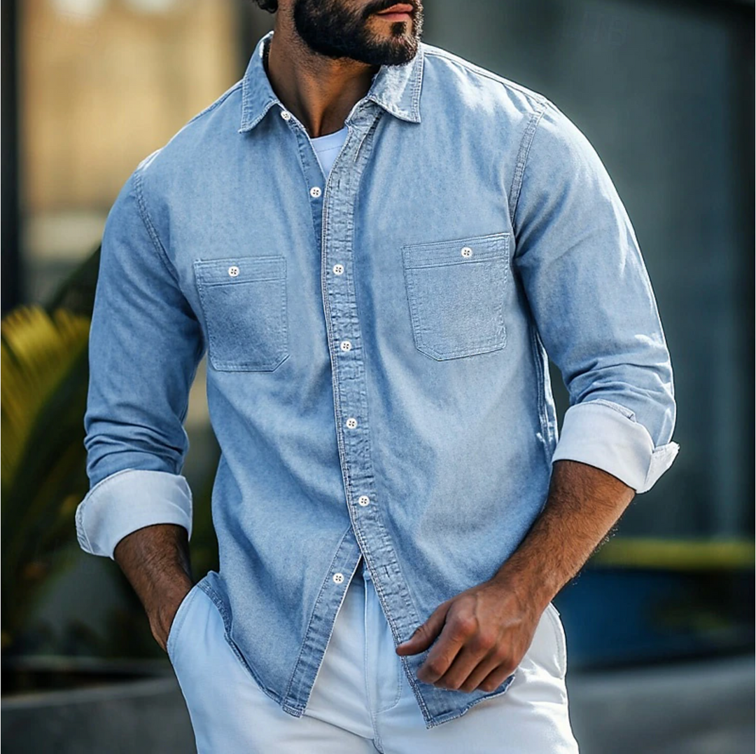 Chemise denim homme, style classique. Coupe droite, poches poitrine, fermeture boutons. Denim durable et confortable.