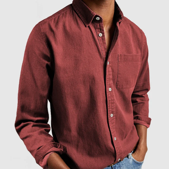 Chemise en coton pour femme, élégance vintage, plusieurs coloris, style professionnel et décontracté, détail raffiné.