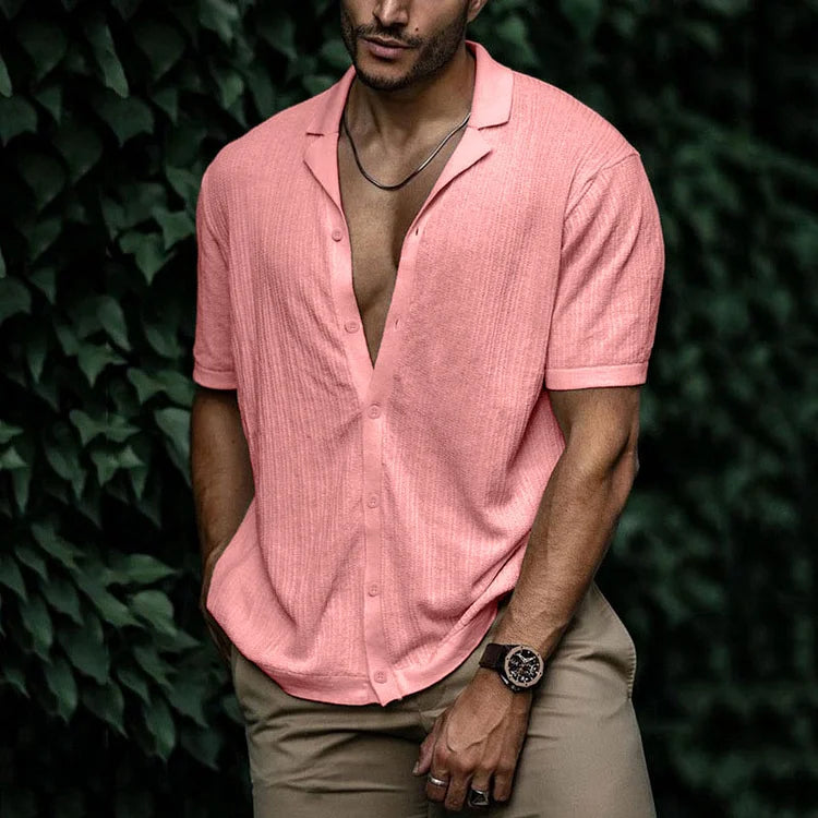 Chemise en lin homme, décontractée, col classique, blanc, parfaite pour l'été, fraîcheur et élégance garantie.