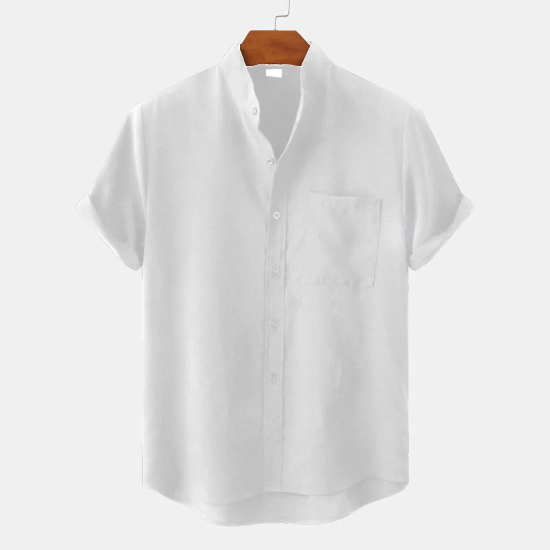 "Chemise en lin homme élégante, respirante, couleurs variées, pour style moderne et confort lors des journées chaudes."