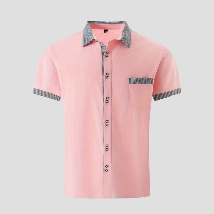 "Chemise été homme décontractée en coton, manches courtes contrastées, allure chic et confortable pour style estival"