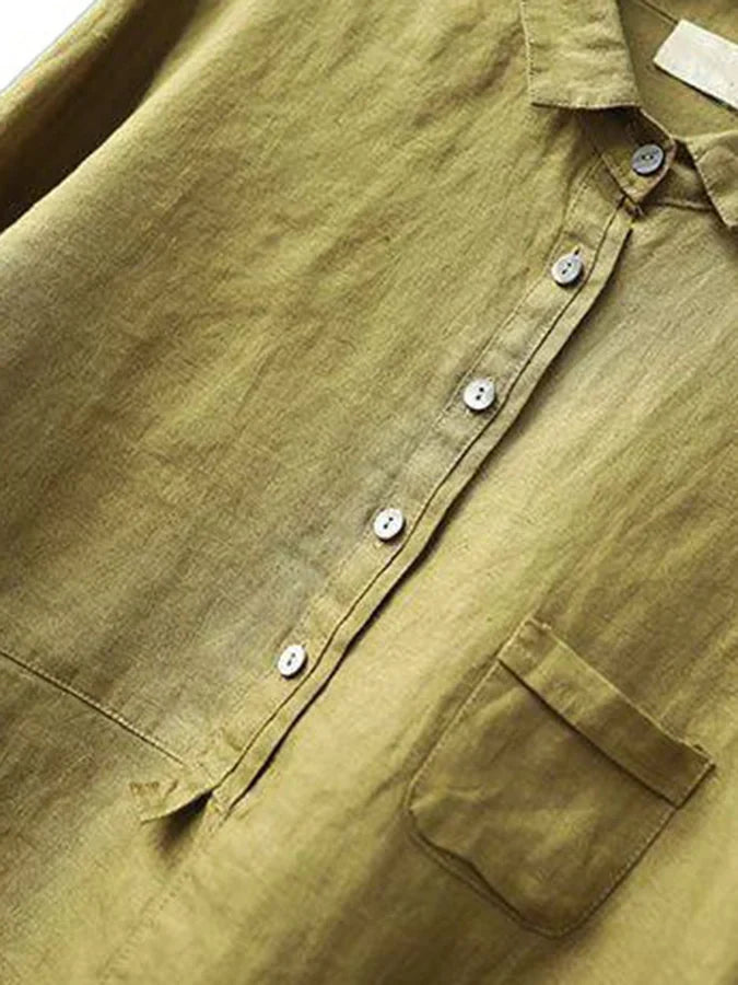 Chemise femme manches longues, boutons revers.  Coupe élégante et confortable.  Tissu doux.