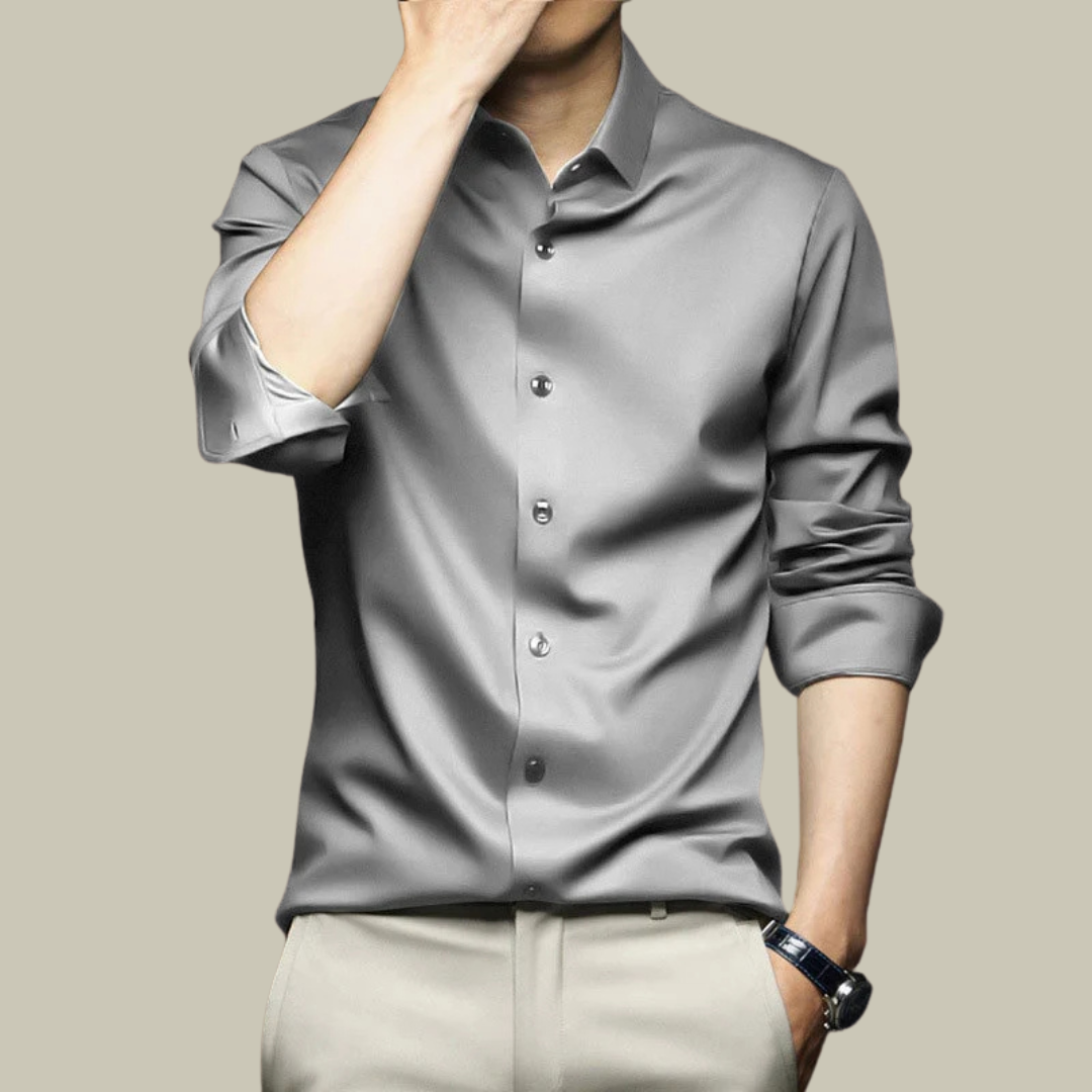 Chemise formelle en soie pour homme, élégante, tissu soyeux, ajustement parfait, disponible en plusieurs couleurs.