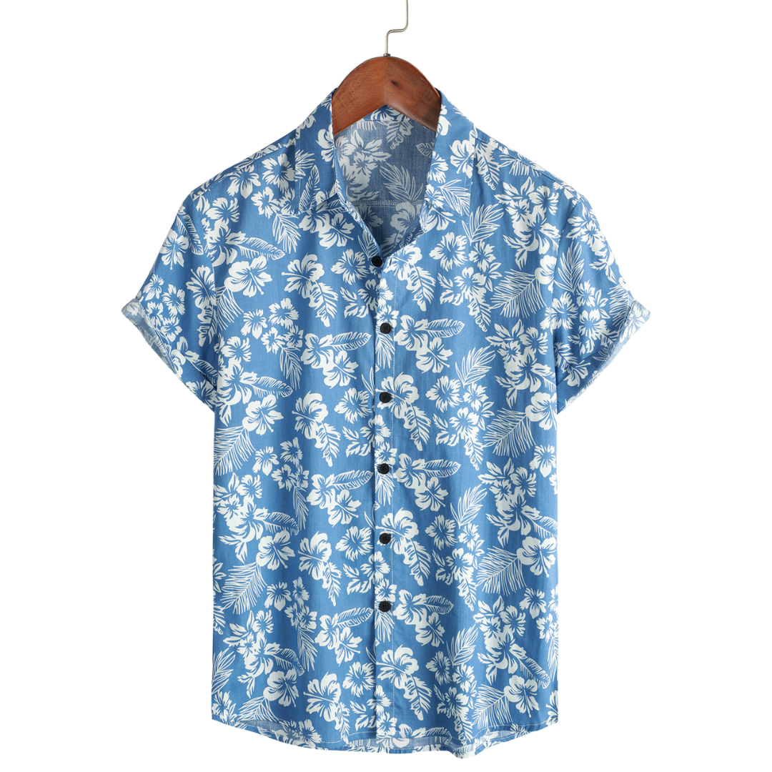Chemise hawaïenne fleurie homme, manches courtes, motif tropical vibrant pour l'été décontracté.