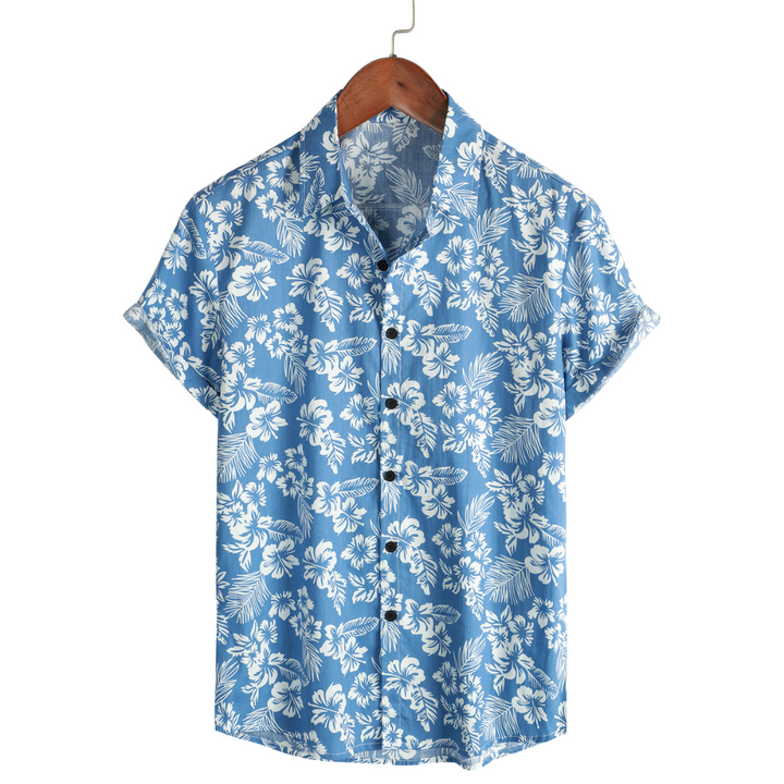 Chemise hawaïenne fleurie homme, manches courtes, motif tropical vibrant pour l'été décontracté.