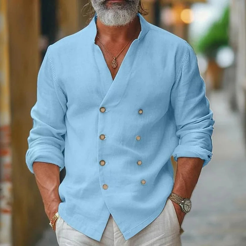 Chemise homme col V, design enveloppé élégant. Coupe moderne, tissu de qualité.