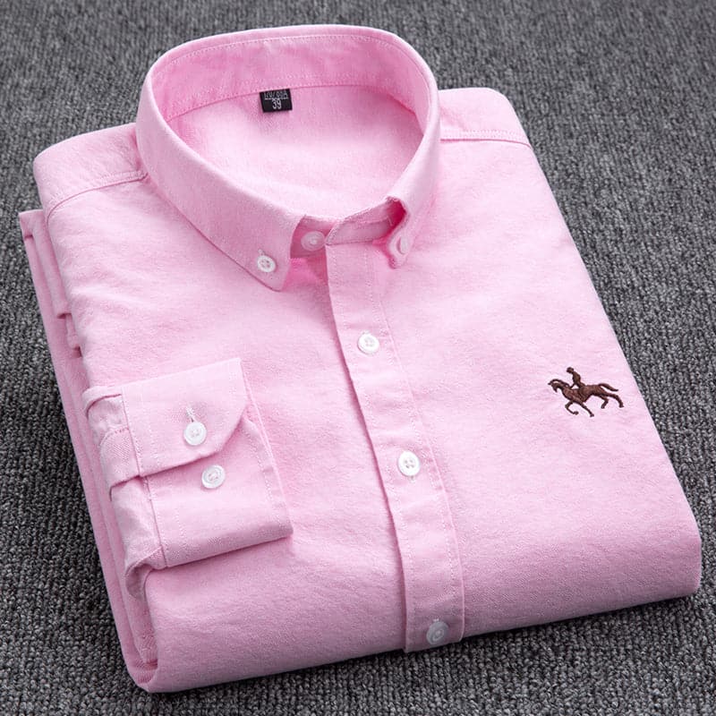"Chemise homme élégante blanche, bleu, rose, turquoise, design chic, tissu respirant, idéale pour toute occasion."