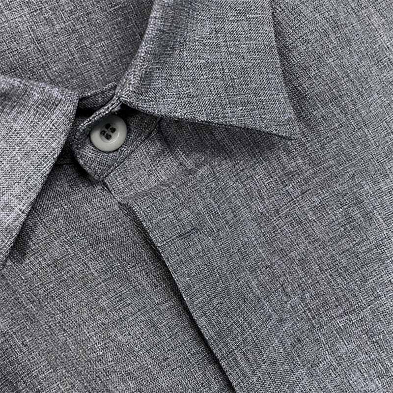 Chemise homme en lin et coton, col revers.  Élégante et confortable pour l'été.