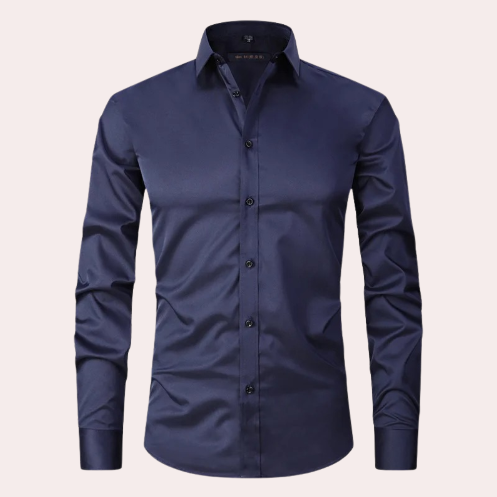 Chemise homme extensible, coupe élégante, tissu confortable.  Idéale pour le bureau ou les sorties.