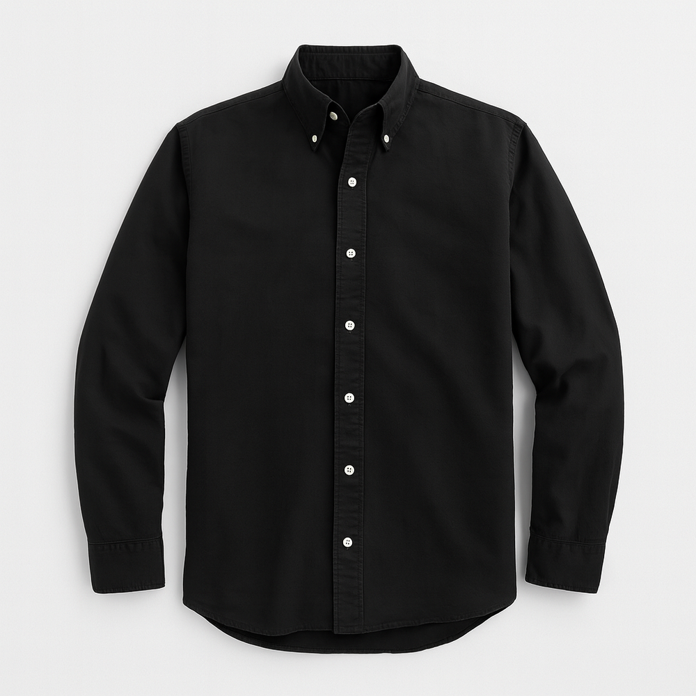 Gros plan sur les boutons d'une chemise homme élégante et décontractée, tissu doux, parfaite pour l'automne.