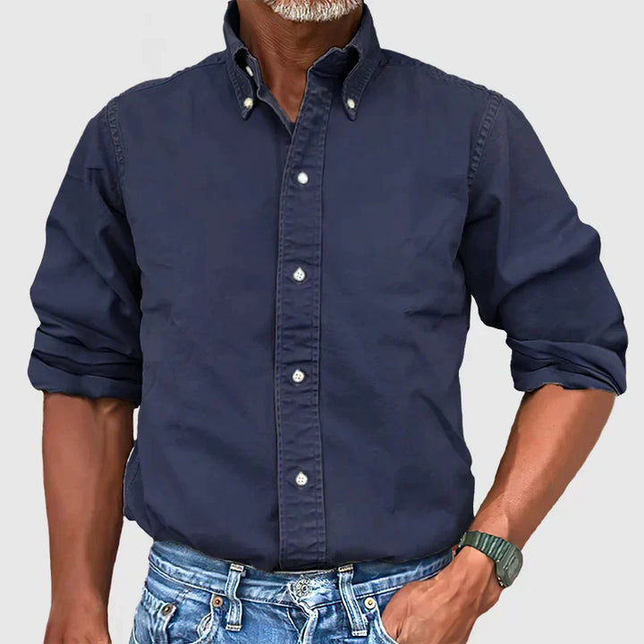 "Chemise homme vintage délavée, manches longues, style rétro, élégante et confortable."