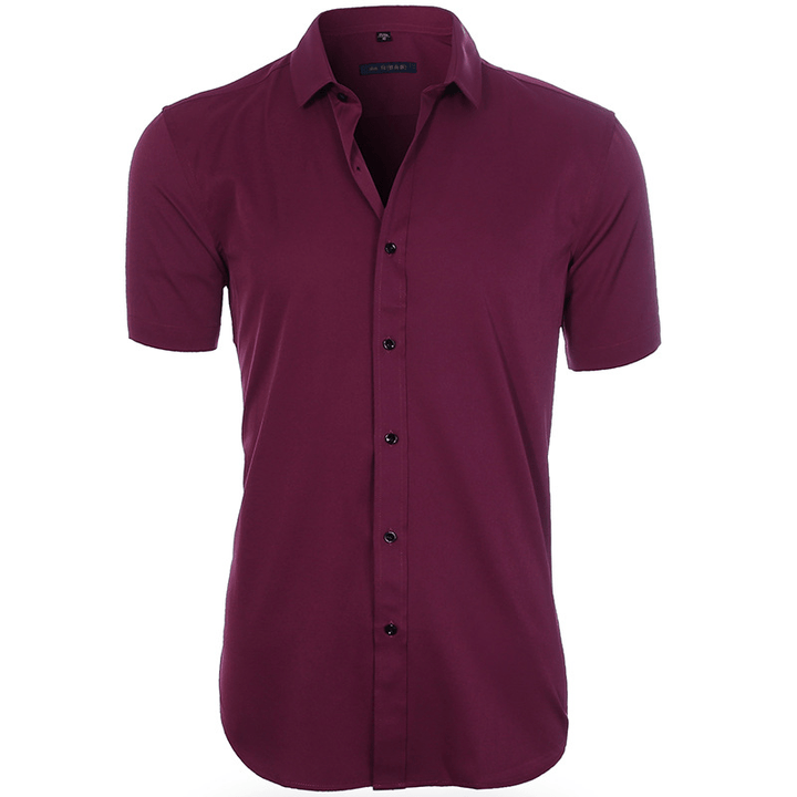 "Chemise infroissable élastique homme, blanche, manches longues, légère, respirante pour confort optimal."
