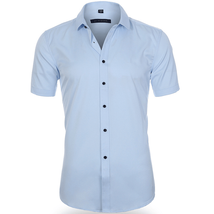"Chemise infroissable élastique homme, blanche, manches longues, légère, respirante pour confort optimal."