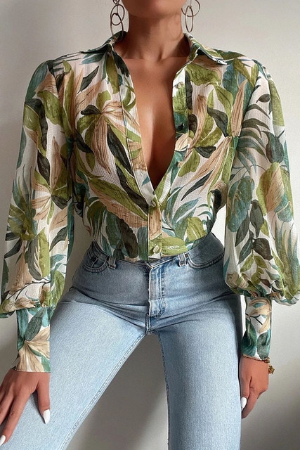 Chemise lin femme, style bohème chic.  Manches longues, imprimé floral vintage.  Tendance et confortable.