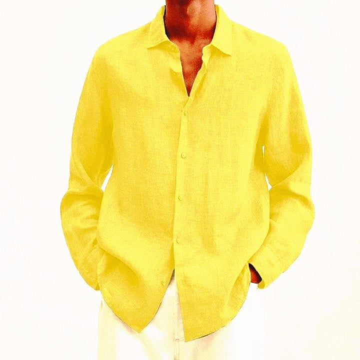Chemise lin homme élégante et respirante. Coupe ajustée, idéale pour le quotidien ou les occasions spéciales.