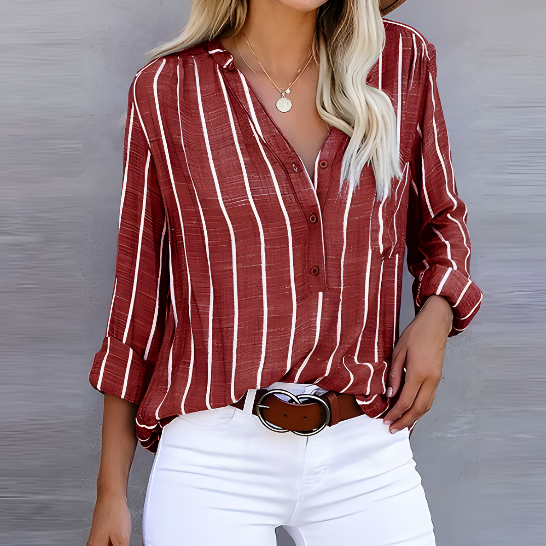 "Chemise rayée élégante bleu à manches longues retroussables, col en V boutonné, style décontracté pour femmes."