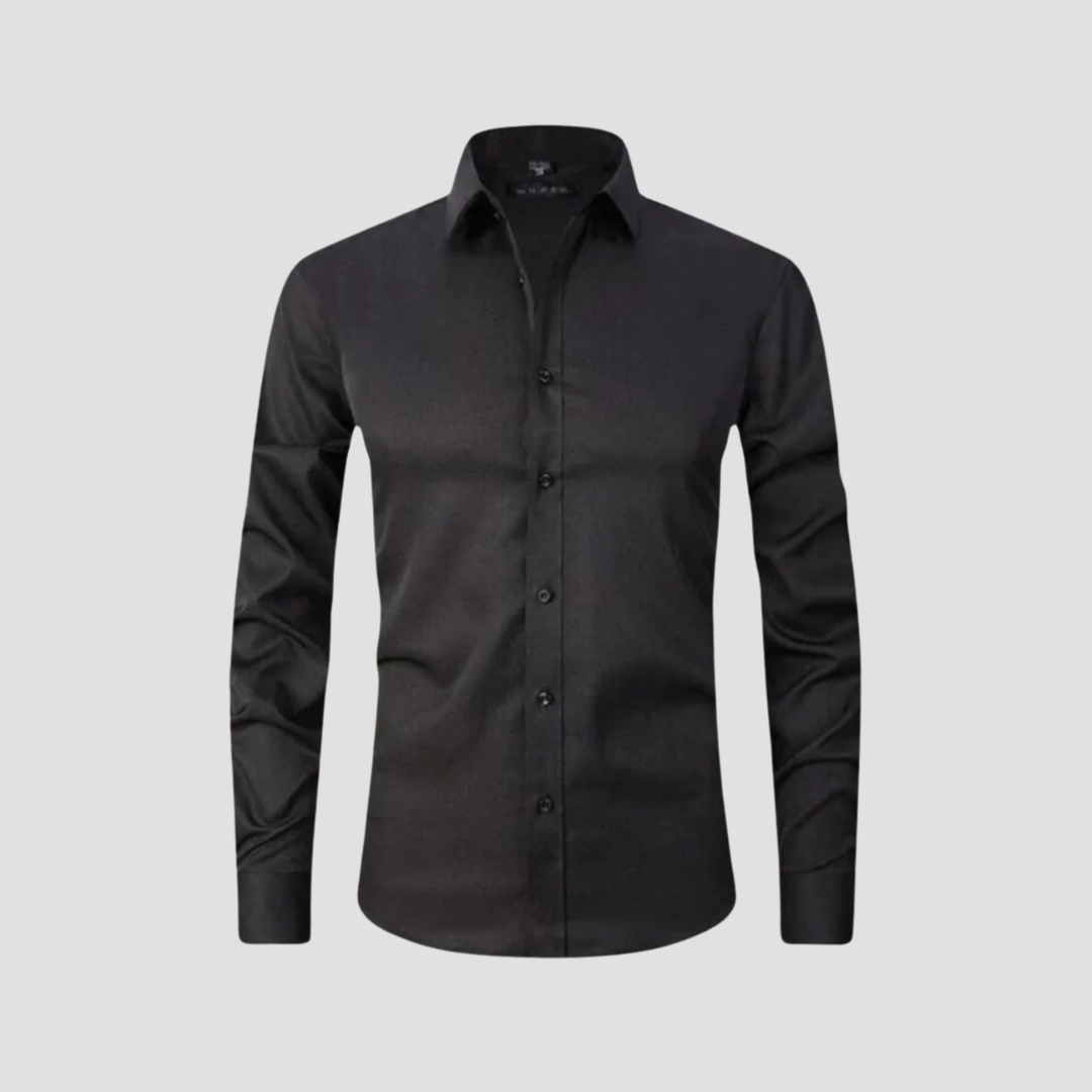 "Chemise slim homme élégante moderne, vue frontale, coupe ajustée, col classique, tissu doux, bordeaux, lignes nettes"