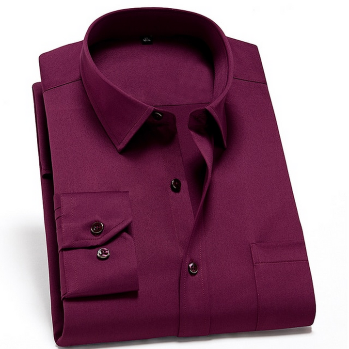 Tissu stretch d'une chemise homme anti-froissement, flexibilité, liberté de mouvement et confort supérieur.