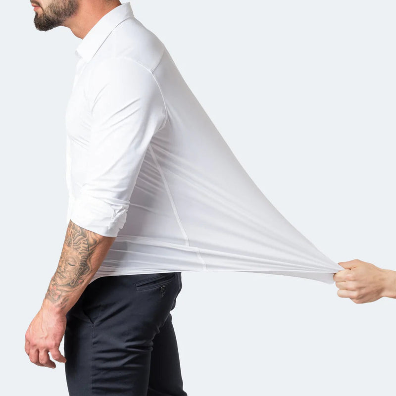 Manchette raffinée chemise homme élégante, tissu stretch respirant pour un confort optimal au quotidien.