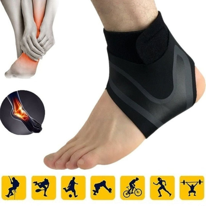 "Chevillère de maintien grise pour entorse, tendinite et arthrite, offrant confort et stabilité sous les vêtements."