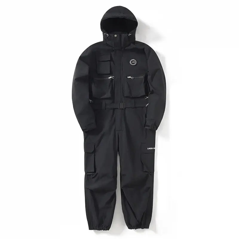 Détail d'une combinaison de ski homme, protection optimale contre neige et froid, idéale pour le ski alpin.