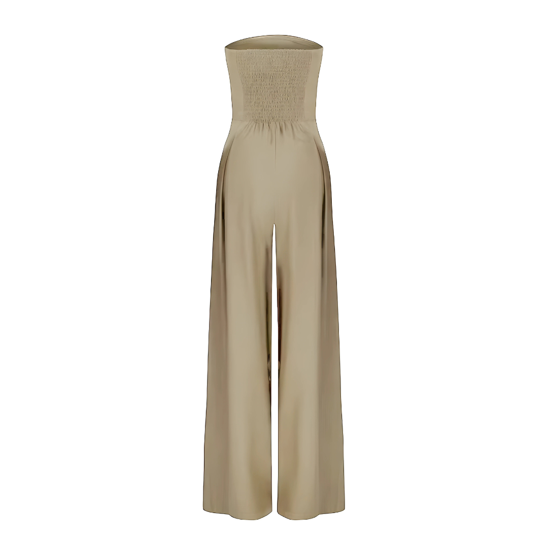 "Combinaison élégante sans bretelles, silhouette gracieuse, tissu léger, idéale pour occasions chic ou décontractées."