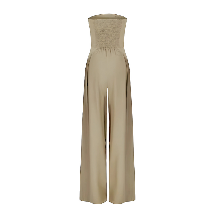 "Combinaison élégante sans bretelles, silhouette gracieuse, tissu léger, idéale pour occasions chic ou décontractées."