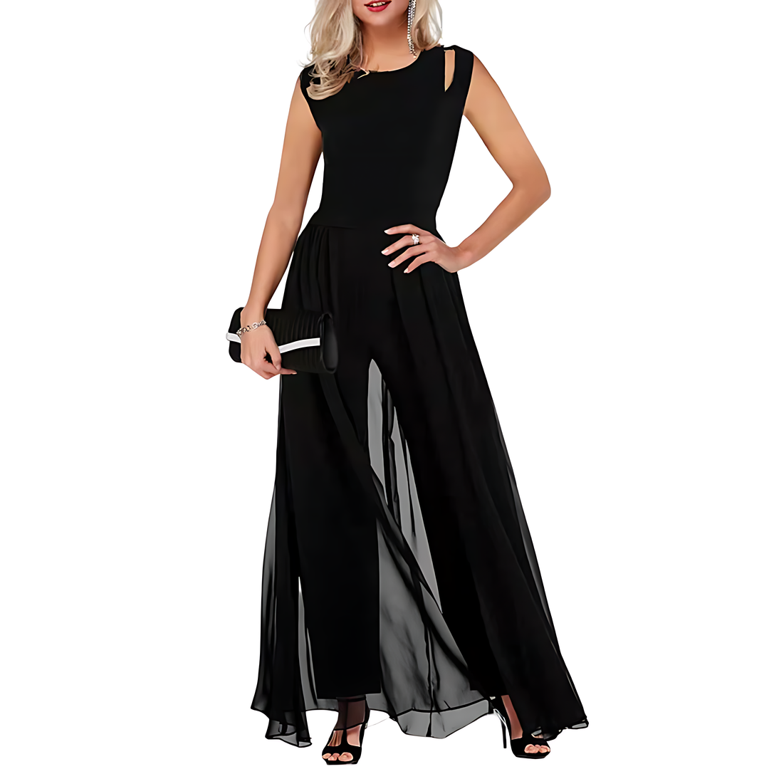 Combinaison femme d'été en coton, alliant élégance et confort, une pièce mode chic indispensable.