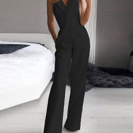 Combinaison femme sans manches élégante, parfaite pour un look chic ou décontracté. Disponible en rouge, noir, blanc.