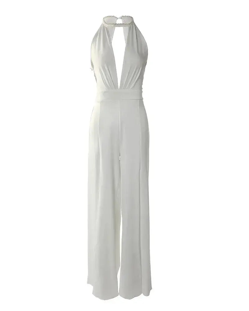 Combinaison soirée femme, col V et coupe fluide, parfaite pour un événement spécial ou gala.