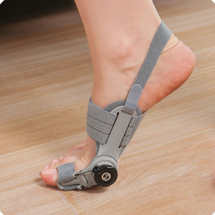 Correcteur discret hallux valgus, soulagement douleur, design confortable, adapté chaussures, utilisation quotidienne.