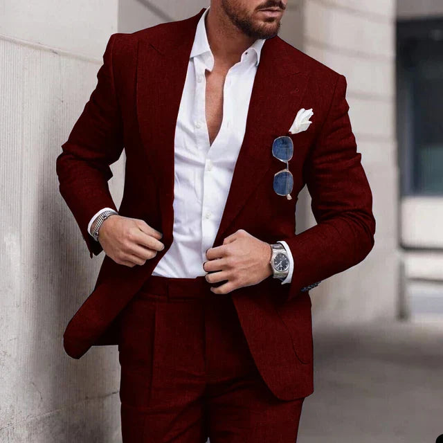 "Costume en lin pour mariages, élégant deux pièces, avec revers raffiné et coupe classique, pour hommes sophistiqués."