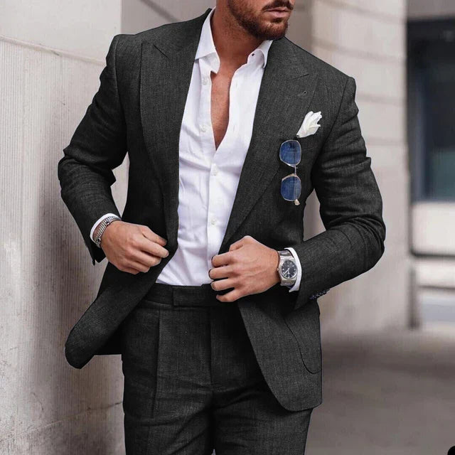 "Costume en lin pour mariages, élégant deux pièces, avec revers raffiné et coupe classique, pour hommes sophistiqués."